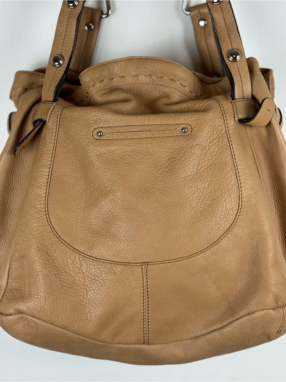 B Makowsky Leather Slouchy Hobo Shoulder Bag in Tan/Camel Shade - Picture 4 of 16